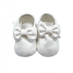 White Bow Moccasins